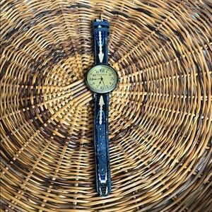 Tokyo Bay Gold Dial Watch w/ Blue Patterned Watch Band Needs Battery
